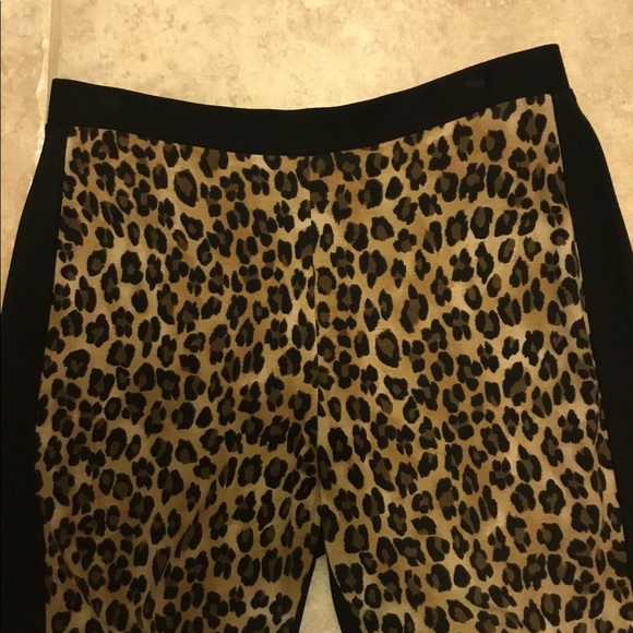 Philosophy Pants Make you Look Smaller - Picture 3 of 4